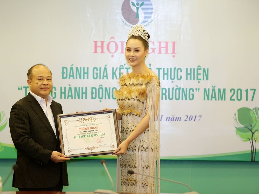 Hoa hậu Biển Thùy Trang vinh dự nhận danh hiệu 'Đại sứ môi trường'
