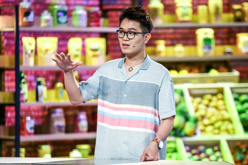 sieu sao am thuc bat cuoi voi man thi lay thit xi quach cua dao dien trieu views