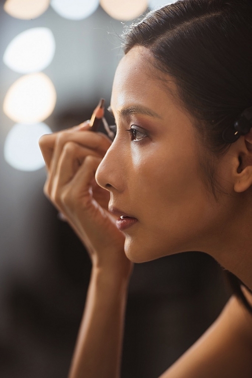 road to miss universe 2019 hoang thuy chac tay trong mix match