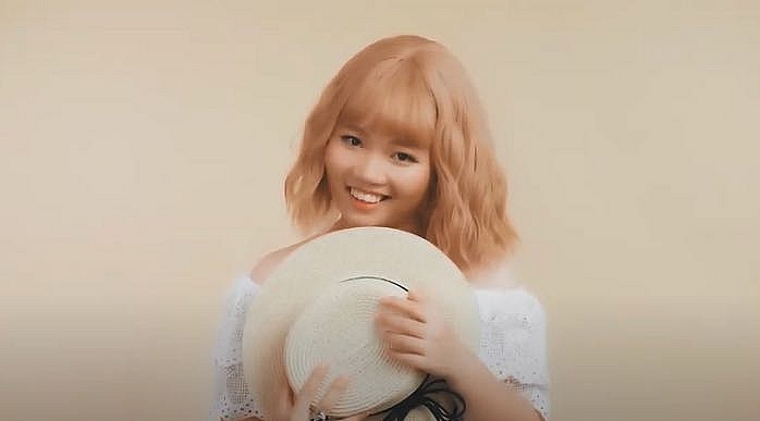 cong chua nhi trieu view nhat lan vy gay bat ngo voi hinh anh truong thanh trong mv cover den da khong duong