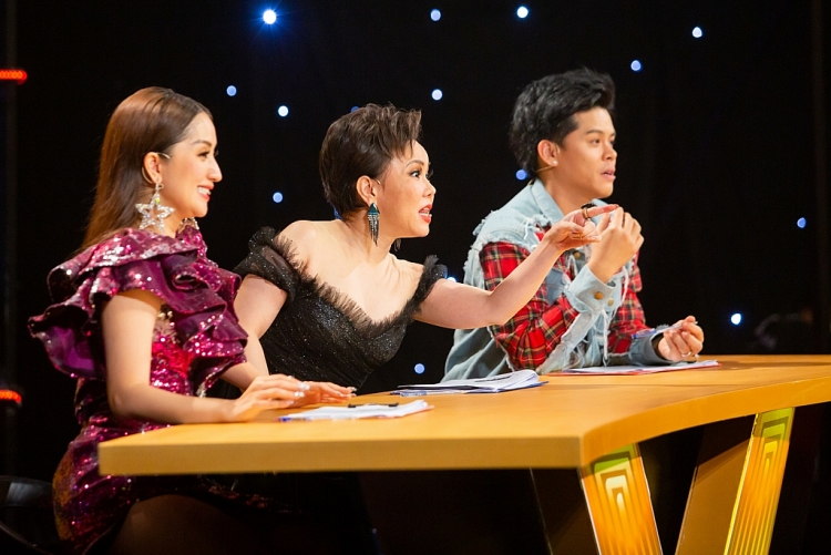 vu dieu vang bi viet huong doa choi dep nhung phu vinh thuc lam van xuat sac nhan duoc diem tuyet doi