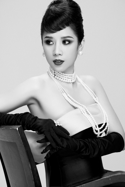 duong yen nhung hoa than thanh nu minh tinh audrey hepburn