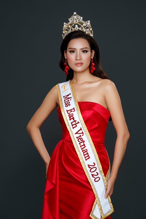 ba t ngo vo i gia ca nh cu a miss earth vietnam 2020 thai thi hoa o que nha hu ng ye n