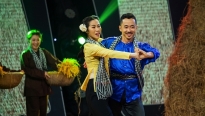 'Vũ điệu vàng': Vợ chồng 'mỹ nam' dẫn đầu top 8 nhận được 'triệu like' từ Việt Hương