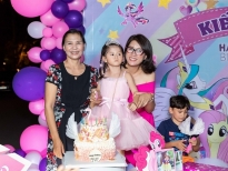Trang Trần tổ chức sinh nhật 5 tuổi cho con gái Kiến Lửa