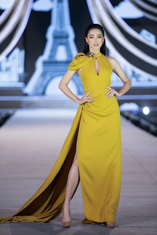 Hoa hậu Lương Thùy Linh: Cần có trái tim nóng và cái đầu lạnh khi ra quyết định