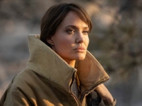 Có gì trong bom tấn tái xuất màn ảnh rộng của 'mỹ nhân hàng đầu Hollywood' Angelina Jolie?