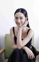 Jun Vũ: Điện ảnh là liều 'vắc xin tinh thần' của những người làm phim