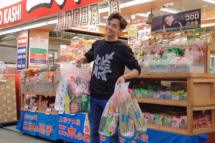 Ngô Kiến Huy sang tận Nhật Bản để quay MV 'Chống lại thế giới'