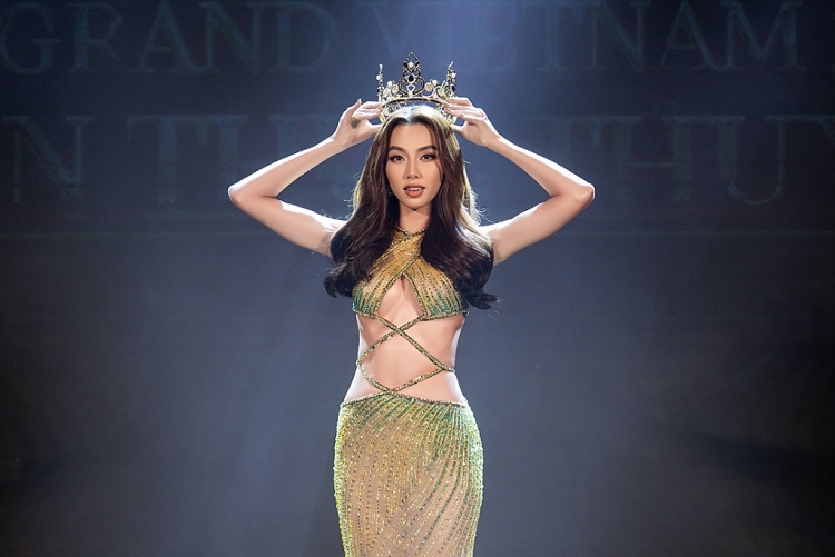 Nguyễn Thúc Thùy Tiên đứng đầu bảng bình chọn top 5 đại diện tham dự bữa ăn cùng Chủ tịch 'Miss Grand International'