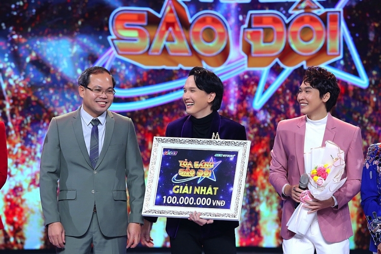 Cực ấn tượng với bản hit 'Ngày chưa giông bão', Trần Vũ – Khắc Minh chiến thắng 'Tỏa sáng sao đôi'