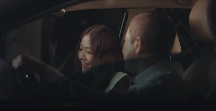 Em gái Trấn Thành hẹn hò 'sugar daddy', Jang Mi hóa tiểu tam trong web-drama 'Làng xóm cha cha cha'