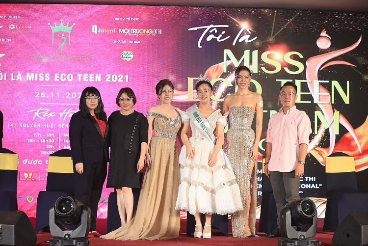 Bella Vũ Huyền Diệu xuất sắc đăng quang 'Miss Eco Teen Vietnam'