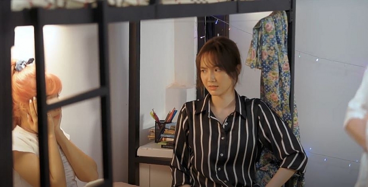 Cảnh nóng của 'em gái Trấn Thành' Uyển Ân trong web-drama 'Làng xóm cha cha cha'
