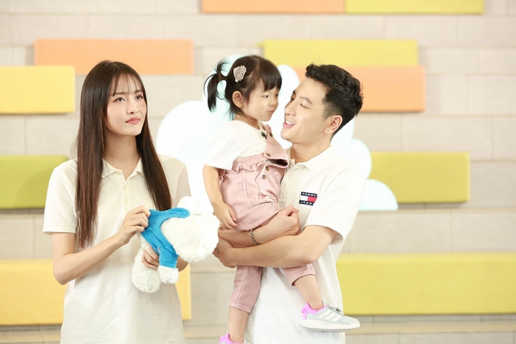Gia đình Trương Mỹ Nhân, Phí Ngọc Hưng 'đổ bộ' show thực tế 'Thử thách lớn khôn' mùa 2