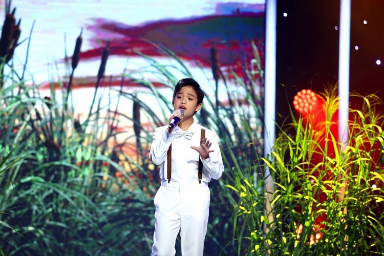 'Hãy nghe tôi hát nhí 2022': Bé Hạo Khang khóc nức nở khi thể hiện ca khúc mới của giám khảo Nguyễn Văn Chung