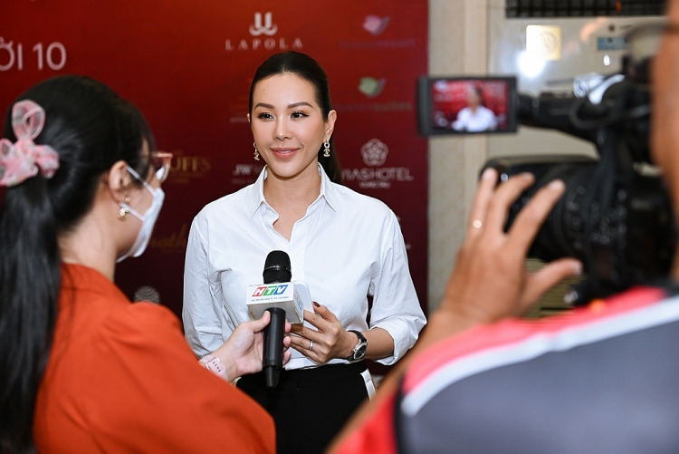 Hoa hậu Thu Hoài hội ngộ Ngô Thanh Vân trong hoạt động ý nghĩa 'Vết sẹo cuộc đời'