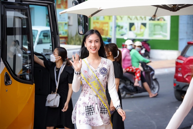 Nỗ lực vượt khó từ cô công nhân đến Á khôi 2 'Hoa khôi Nam Bộ 2022' của Đặng Thị Thắm