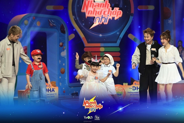 'Nhanh như chớp nhí': Duy Khánh – Quốc Khánh tung màn chào sân 'gây lú' cho Hòa Minzy