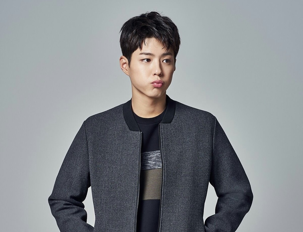 park bo gum vuot mat yoo jae suk tro thanh nguoi noi tieng duoc tim kiem nhieu nhat