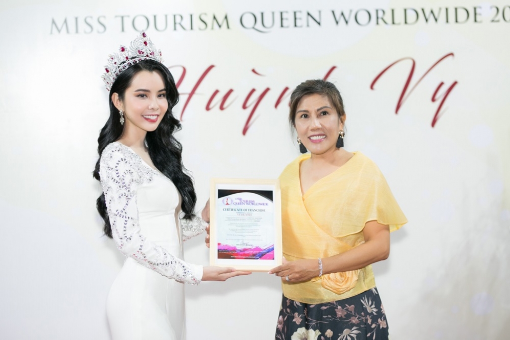 hoa hau huynh vy nhan trong trach tim kiem dai dien viet nam tai miss tourism queen worldwide 2019