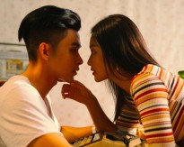 Cặp đôi Jun Phạm và Khả Ngân ngọt ngào như vợ chồng mới cưới trong MV 'Gật đầu'