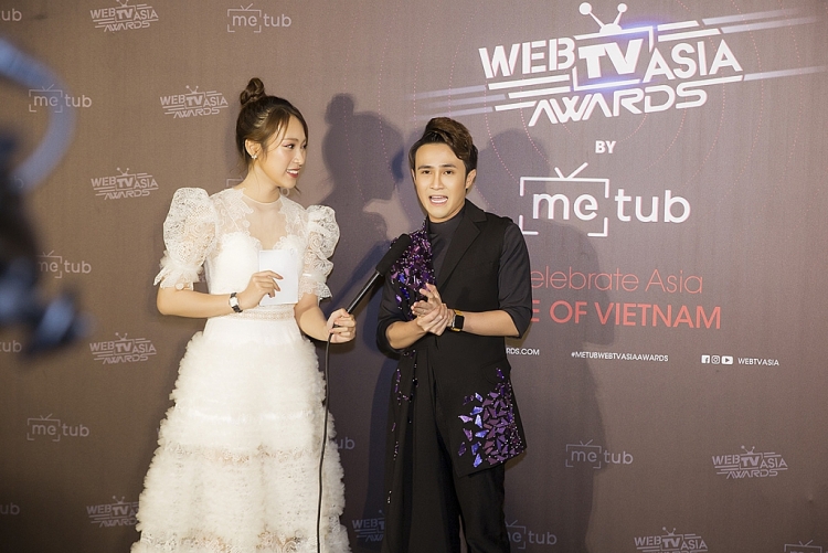huynh lap chien thang hang muc inspirational creator of the year tai metub webtvasia awards 2019