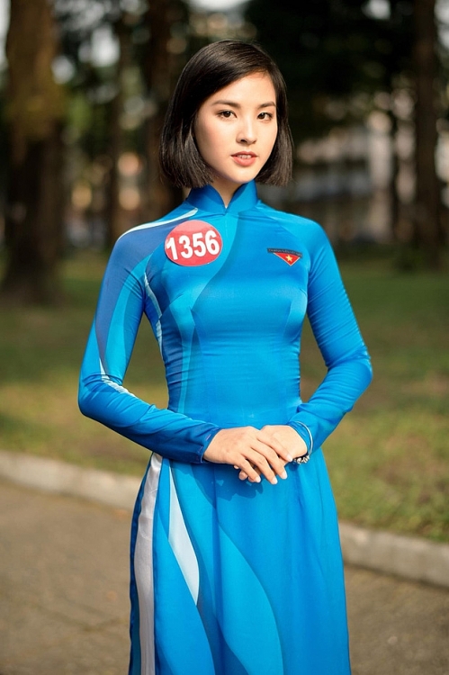 quynh nga tu a khoi sinh vien tro thanh dai dien tham gia hoa hau sac dep quoc te
