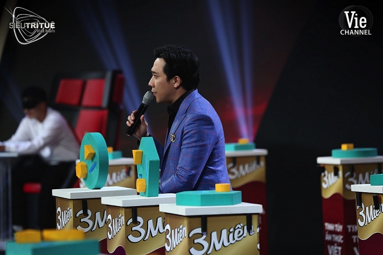 sieu tri tue viet nam mang thu thach tuyen thu quoc te chua chinh phuc chang trai 22 tuoi khien giam khao lo lang