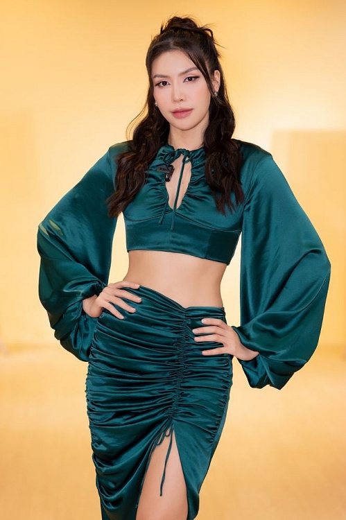 Siêu mẫu - Hoa hậu Minh Tú làm huấn luyện viên cho 'Miss Eco Teen Vietnam' Vũ Huyền Diệu