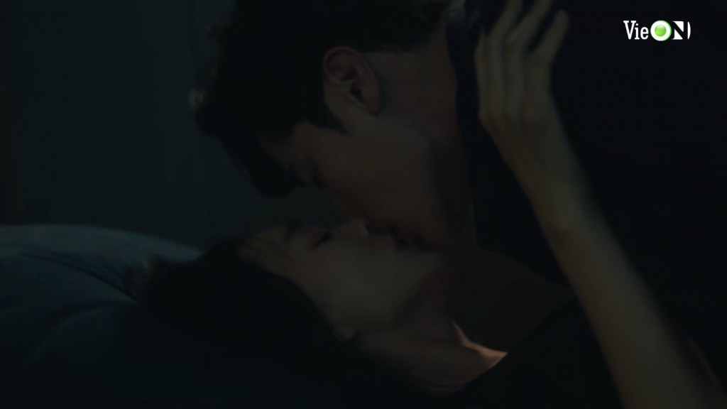 'Thành phố nhân tạo': Đỏ mặt với cảnh 18+ của Soo Ae và Kim Kang Woo