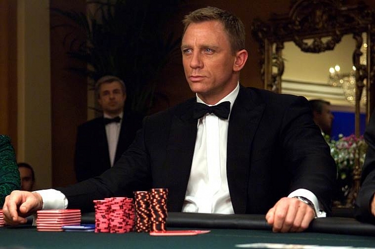 Daniel Craig và hành trình 15 năm gắn bó với hình tượng James Bond