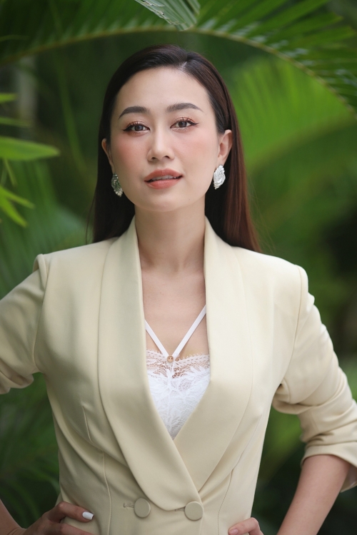 Nhan sắc gây bất ngờ của 30 bông hoa đẹp nhất tại 'Hoa hậu doanh nhân Việt Nam 2021'