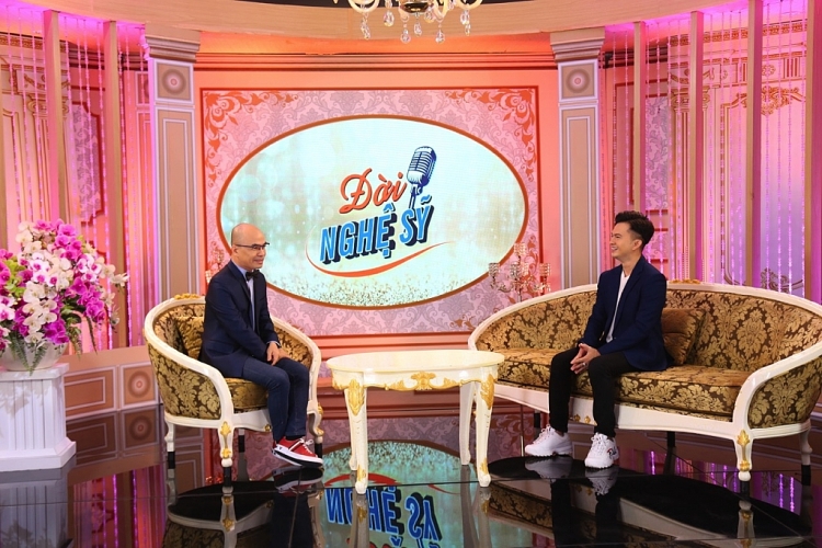Đổi đời với bản hit 'Bay giữa ngân hà', Nam Cường chạy 7 - 8 show trong 1 đêm