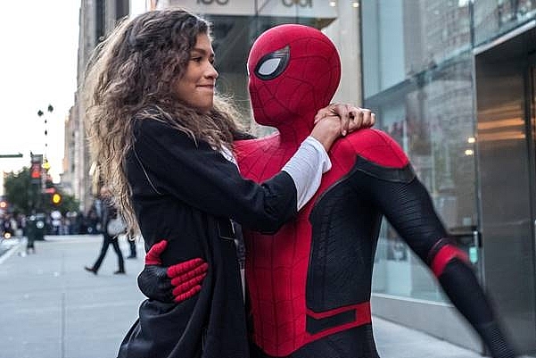 Đóa hồng gai Zendaya: 'Công chúa Disney' mạnh mẽ và táo bạo, sự nghiệp điện ảnh đầy hứa hẹn ở tuổi 25