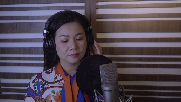 Nhạc sĩ Tô Hiếu phổ nhạc bài thơ của Hoài Linh tiễn biệt nghệ sĩ Chí Tài