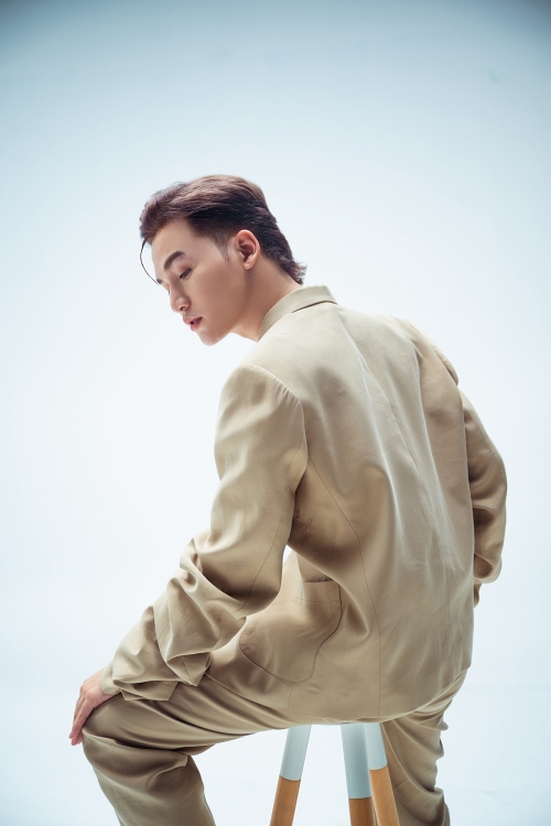 Ali Hoàng Dương ra mắt MV mới 'Thoát vai người yêu'