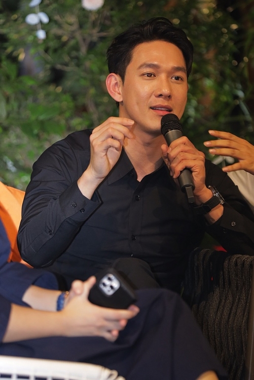 Trúng vai chính điện ảnh, Song Luân vẫn ham kinh doanh kiếm tiền để tìm người yêu