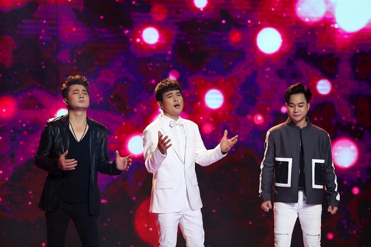 'Chinh phục thần tượng': Lâm Vũ, Lâm Hùng, Quách Tuấn Du hát hit tưởng nhớ cố ca sĩ Vân Quang Long