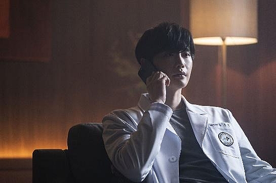 Lý do khiến phim 'Âm lượng hủy diệt' được khán giả Hàn Quốc đánh giá cao