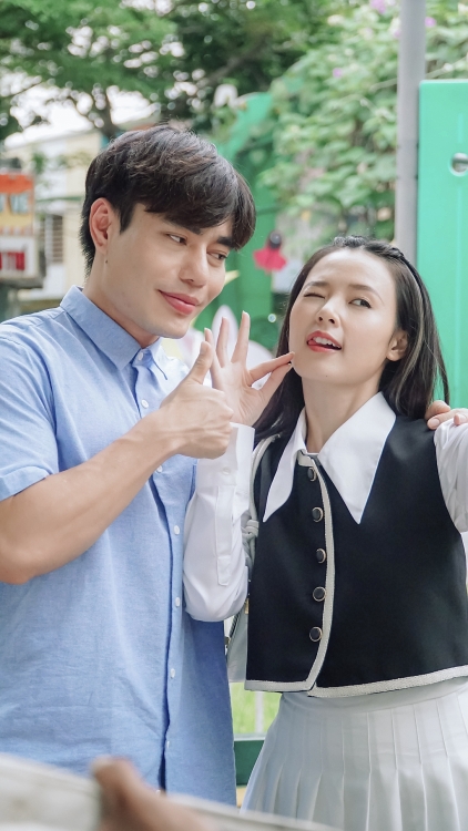 Lê Dương Bảo Lâm lần đầu đóng vai chính, vào luôn hội 'friendzone' với Midu trong phim 'Khi ta hai lăm'
