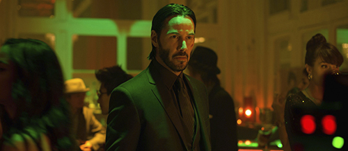 2. Keanu Reeves sẽ có mặt ở Cannes để tham gia tranh giải cùng The Neon Demon