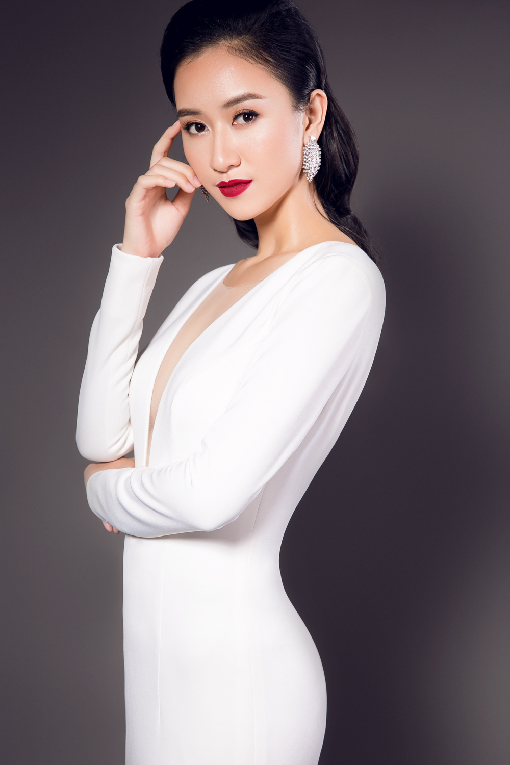 Ha Thu Miss Intercontinental 17