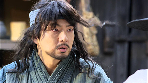 Có sự xuất hiện của ông trùm phim lịch sử Song Il Gook nhưng bộ phim lịch sử Jang Yeong Sil vẫn thất bại