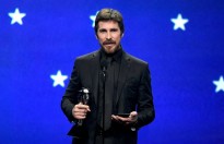 Phút ngẫu hứng của Christian Bale tại đêm trao giải Critics' Choice Awards