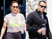 Jennifer Lopez và tình mới quấn quýt bên nhau tại Miami