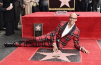 RuPaul được gắn sao trên Con đường Danh vọng Hollywood