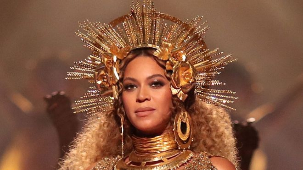 beyonce se long tieng trong the lion king