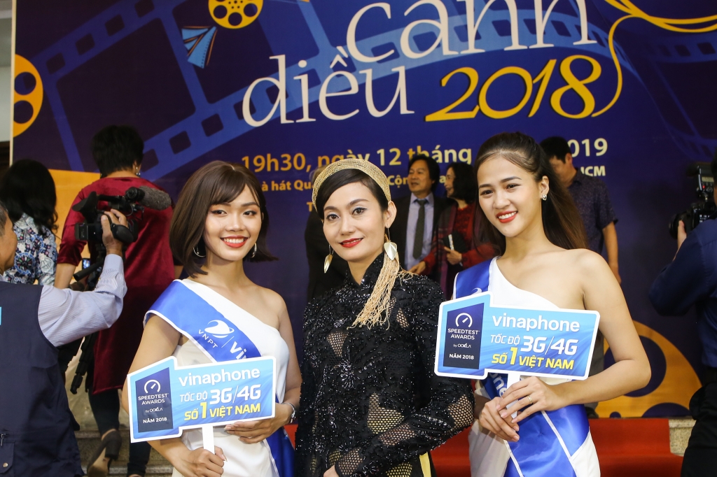 nghe sy dien anh no nuc tham du le trao giai canh dieu 2018