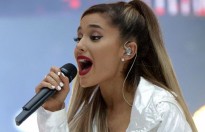 Ariana Grande tan vỡ con tim sau thảm kịch khủng bố tại đêm diễn của cô ở Manchester